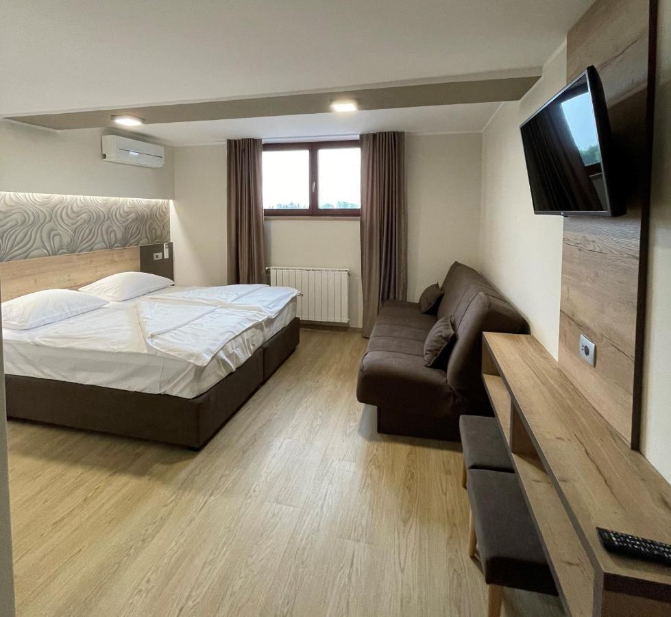 Hotel Roskar Ptuj Zewnętrze zdjęcie