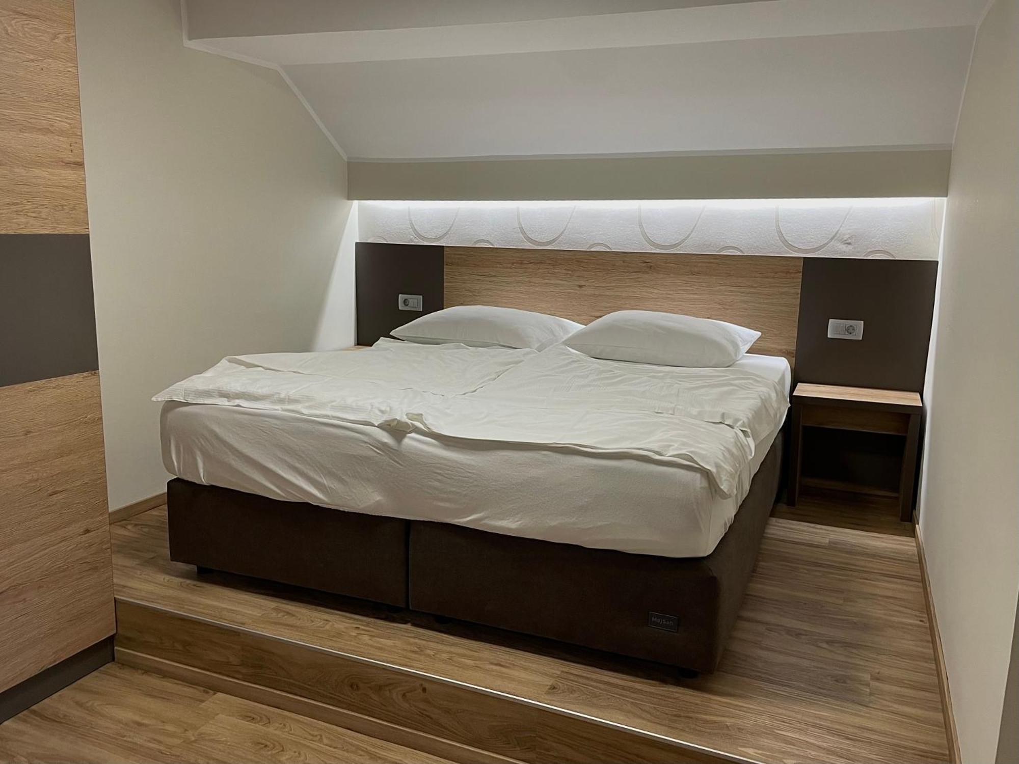 Hotel Roskar Ptuj Zewnętrze zdjęcie